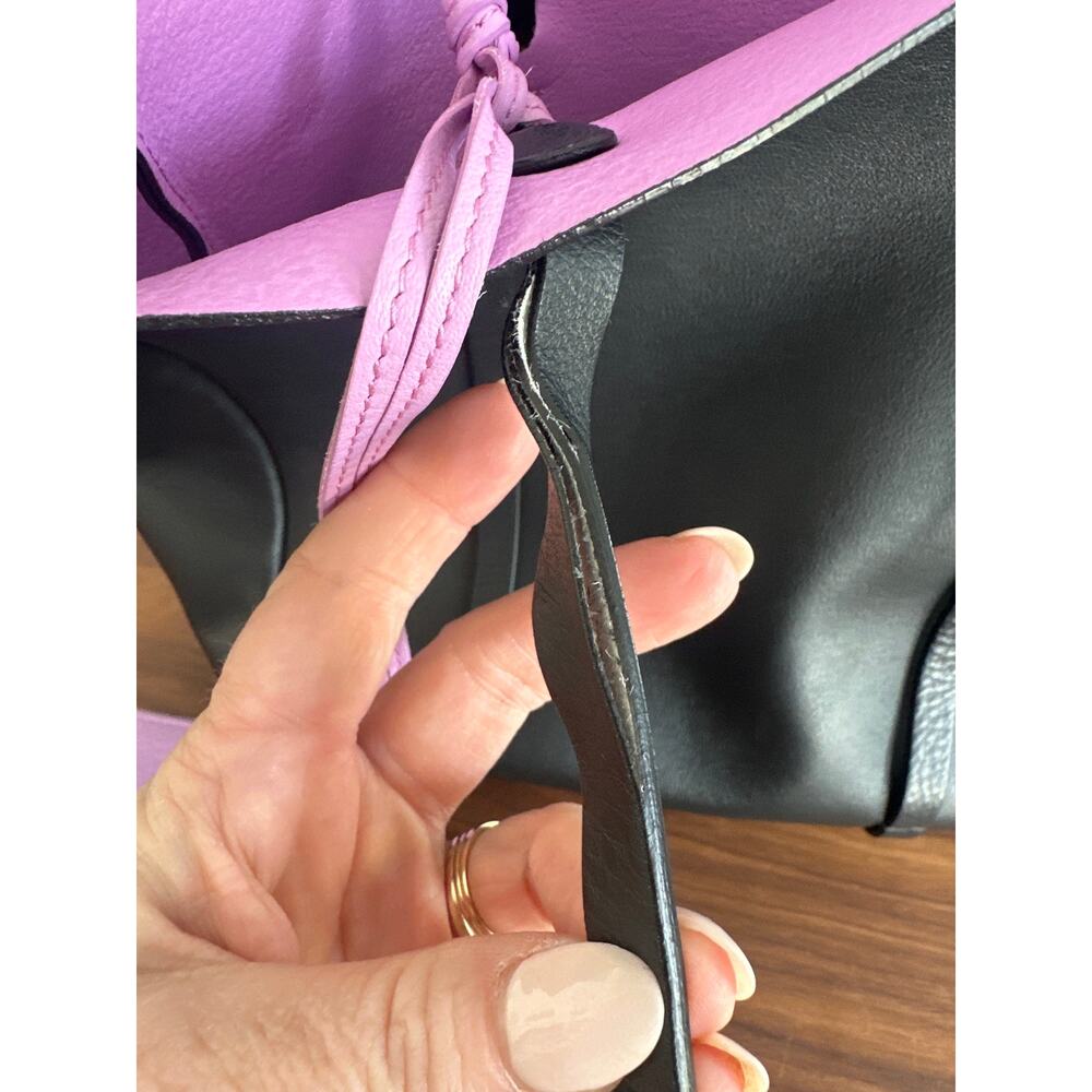 Balenciaga Leather Everyday Tote - Picture 10 of 16